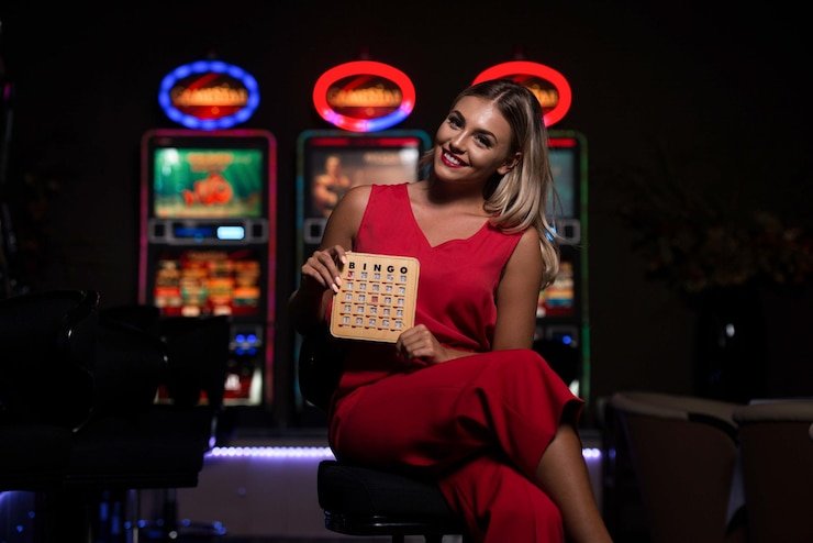 Roda dengan fitur bonus Roda Crazy Time dengan segmen fitur bonus